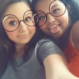 Meet your Posher, Aleana